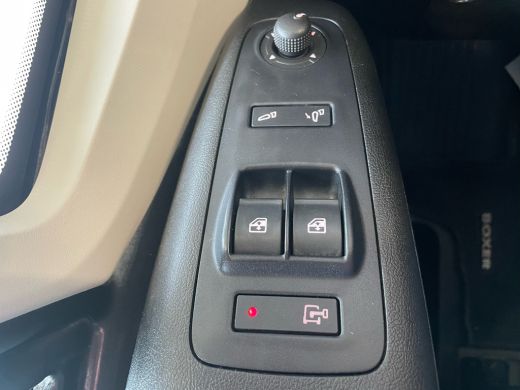 Peugeot Boxer 330 2.0 BlueHDI L2H2 Premium Pack | Achteruitrijcamera | Airco | Cruise control ActivLease financial lease