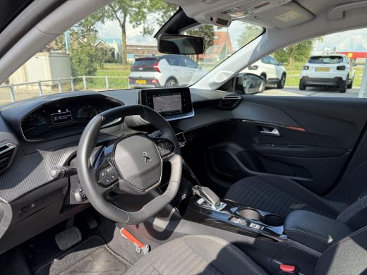 Peugeot e-208 EV Aut. Active Pack 50 kWh | Navi | Camera | ActivLease financial lease