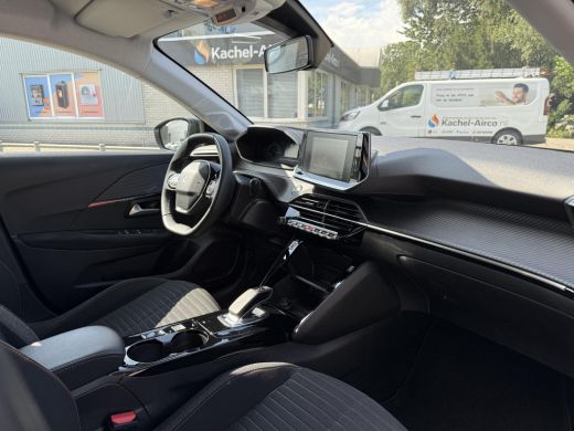 Peugeot e-208 EV Aut. Active Pack 50 kWh | Navi | Camera | ActivLease financial lease