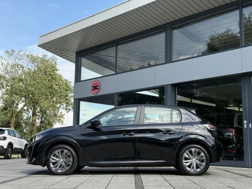 Peugeot e-208 EV Aut. Active Pack 50 kWh | Navi | Camera | ActivLease financial lease