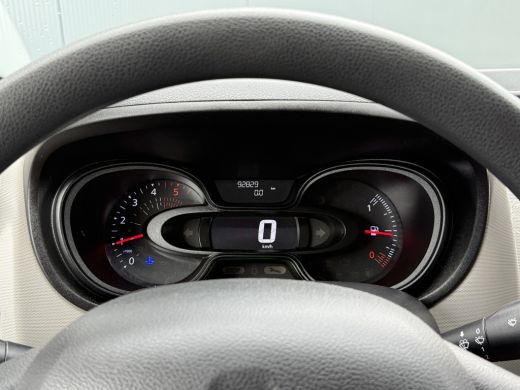 Renault Trafic 1.6 dCi 126 PK / L1H1 / 1e EIG. / 2x SCHUIFDEUR / TREKHAAK / AIRCO / CRUISE / NAVI ActivLease financial lease