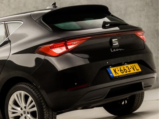 Seat Leon 1.0 TSI Style Launch Edition (VIRTUAL COCKPIT, 1e EIGENAAR, APPLE CARPLAY, GROOT NAVI, CLIMATE, C... ActivLease financial lease