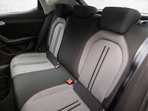 Seat Leon 1.0 TSI Style Launch Edition (VIRTUAL COCKPIT, 1e EIGENAAR, APPLE CARPLAY, GROOT NAVI, CLIMATE, C... ActivLease financial lease