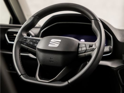 Seat Leon 1.0 TSI Style Launch Edition (VIRTUAL COCKPIT, 1e EIGENAAR, APPLE CARPLAY, GROOT NAVI, CLIMATE, C... ActivLease financial lease