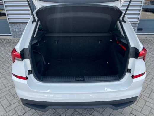 Skoda Kamiq 1.0 TSI 110 pk Ambition 7-DSG | Apple Carplay/Android Auto|telefoonintegratie premium | Buitenspi... ActivLease financial lease