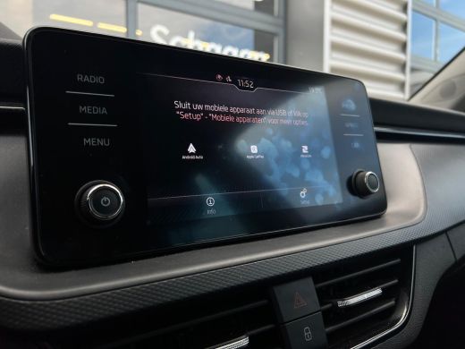 Skoda Kamiq 1.0 TSI 110 pk Ambition 7-DSG | Apple Carplay/Android Auto|telefoonintegratie premium | Buitenspi... ActivLease financial lease