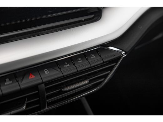 Skoda Octavia Combi 1.4 TSI iV 204pk PHEV Business Edition Plus | Carplay | Stoelverwarming | Cruise control ActivLease financial lease