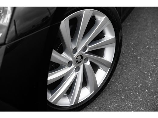 Skoda Octavia Combi 1.4 TSI iV 204pk PHEV Business Edition Plus | Carplay | Stoelverwarming | Cruise control ActivLease financial lease