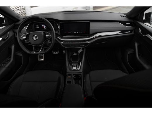 Skoda Octavia Combi 1.4 TSI iV PHEV Sportline Business | 204 pk | Adapt. Cruise | Camera | HUD diplay | Panoram... ActivLease financial lease