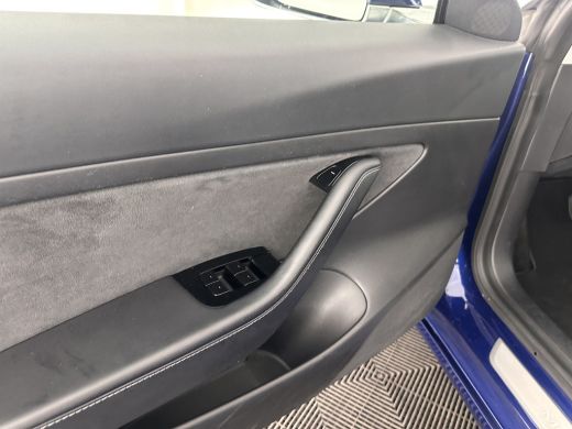 Tesla Model 3 Standard RWD Plus 60 kWh [ 3-Fase ] (INCL.BTW) Aut. *PANO | AUTO-PILOT | LUXURY-LEATHER | KEYLESS... ActivLease financial lease