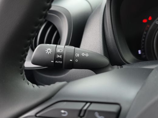 Toyota Aygo 1.0 VVT-i MT Play | Nieuwe auto | Direct uit voorraad leverbaar | ActivLease financial lease
