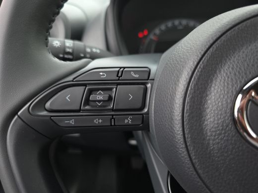 Toyota Aygo 1.0 VVT-i MT Play | Nieuwe auto | Direct uit voorraad leverbaar | ActivLease financial lease