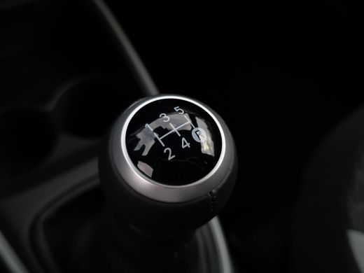 Toyota Aygo 1.0 VVT-i MT Pulse | Nieuwe auto | Direct uit voorraad leverbaar | ActivLease financial lease
