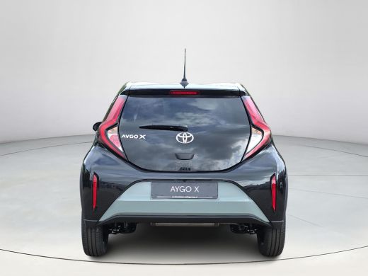Toyota Aygo 1.0 VVT-i MT Pulse | Nieuwe auto | Direct uit voorraad leverbaar | ActivLease financial lease