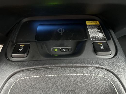 Toyota Corolla Touring Sports 1.8 Hybrid GR-Sport | Carplay | Parkeersensoren | Stoelverwarming | Sportstoelen | ActivLease financial lease