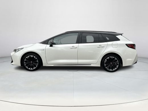Toyota Corolla Touring Sports 1.8 Hybrid GR-Sport | Carplay | Parkeersensoren | Stoelverwarming | Sportstoelen | ActivLease financial lease