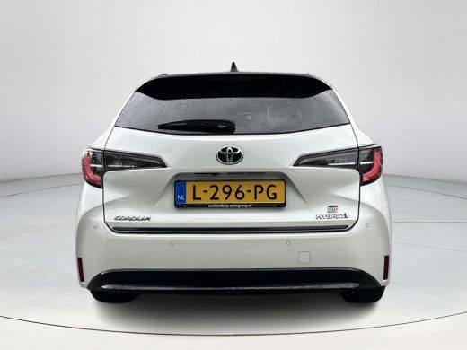 Toyota Corolla Touring Sports 1.8 Hybrid GR-Sport | Carplay | Parkeersensoren | Stoelverwarming | Sportstoelen | ActivLease financial lease