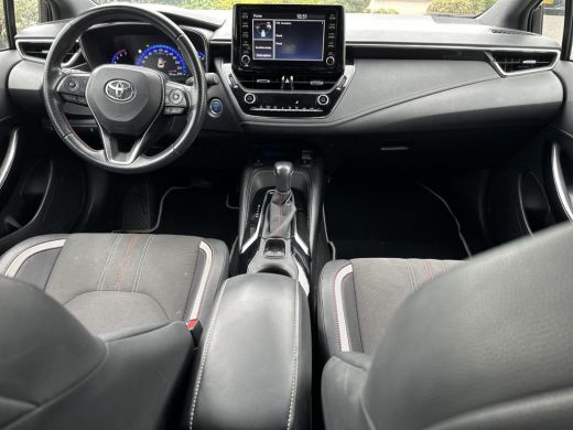 Toyota Corolla Touring Sports 1.8 Hybrid GR-Sport | Carplay | Parkeersensoren | Stoelverwarming | Sportstoelen | ActivLease financial lease