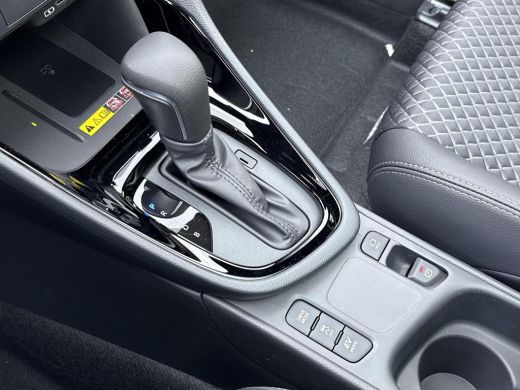 Toyota Yaris 1.5 Hybrid 130 Executive **NIEUWE AUTO/ PREMIUM PACK/ DIRECT LEVERBAAR** ActivLease financial lease