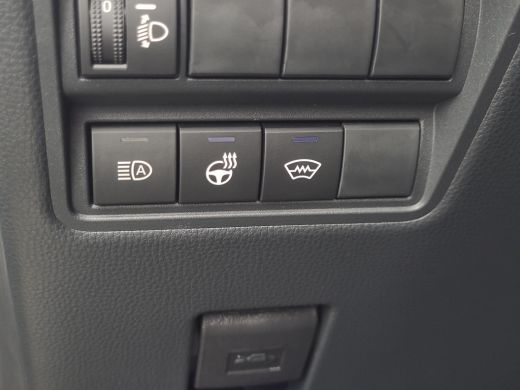 Toyota Yaris Cross 1.5 Hybrid 115 Dynamic + Comfort Pack | Nieuwe auto | Direct uit voorraad leverbaar | ActivLease financial lease