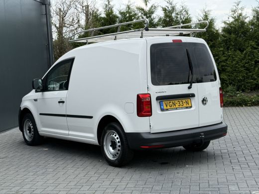 Volkswagen Caddy 2.0 TDI / L1H1 / 1e EIG. / TREKHAAK / IMPERIAAL / AIRCO / INRICHTING ActivLease financial lease