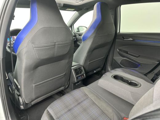 Volkswagen Golf 1.4 eHybrid GTE | Panoramadak | IQ | Sfeerverlichting |  LED Pakket | Head up | ActivLease financial lease