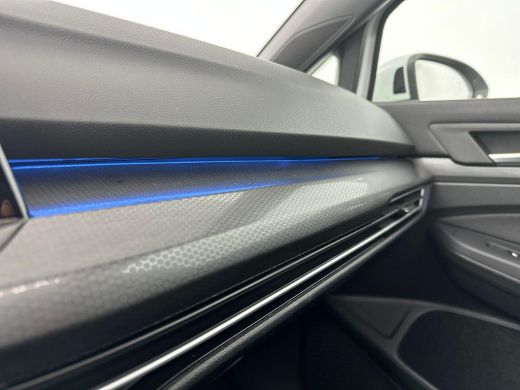 Volkswagen Golf 1.4 eHybrid GTE | Panoramadak | IQ | Sfeerverlichting |  LED Pakket | Head up | ActivLease financial lease