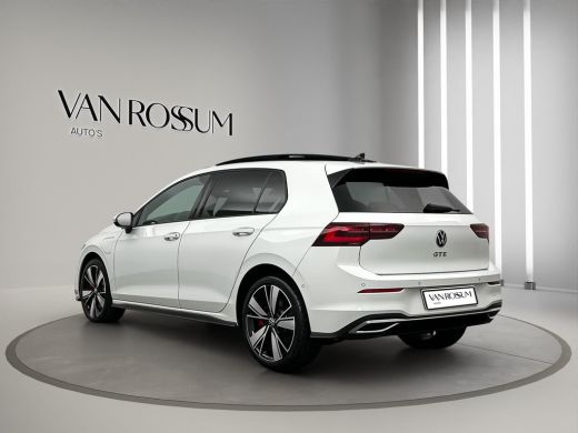 Volkswagen Golf 1.4 eHybrid GTE | Panoramadak | IQ | Sfeerverlichting |  LED Pakket | Head up | ActivLease financial lease