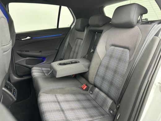 Volkswagen Golf 1.4 eHybrid GTE | Panoramadak | IQ | Sfeerverlichting |  LED Pakket | Head up | ActivLease financial lease