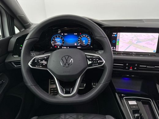 Volkswagen Golf 1.5 eTSI R-Line Pano ACC IQ Camera Sfeer ActivLease financial lease