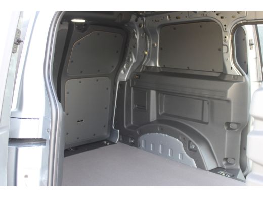 Volkswagen ID. Buzz Cargo Cargo Anniversary Edition 4MOTION | 79 kWh | 340 pk | Dubbele Schuifdeur | Trekhaak | Adaptive Cr... ActivLease financial lease