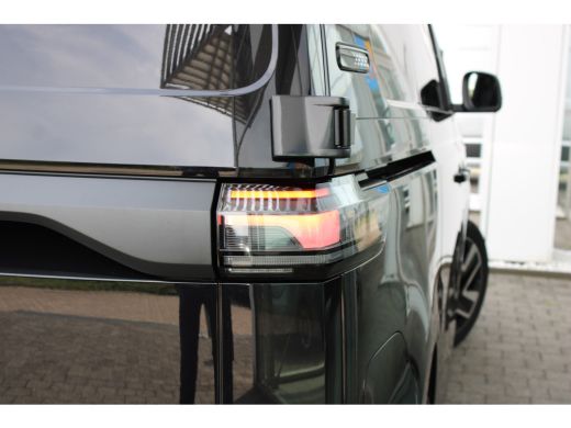 Volkswagen ID. Buzz Cargo Cargo Anniversary Edition 4MOTION | 79 kWh | 340 pk | Dubbele Schuifdeur | Trekhaak | Adaptive Cr... ActivLease financial lease