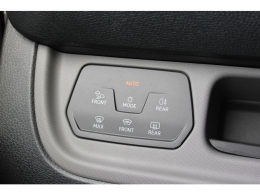 Volkswagen ID. Buzz Cargo Cargo Bulli edition 4MOTION | 79 kWh | 340 pk | Trekhaak | Bijrijdersbank | 360° camera | IQ.LIGH... ActivLease financial lease