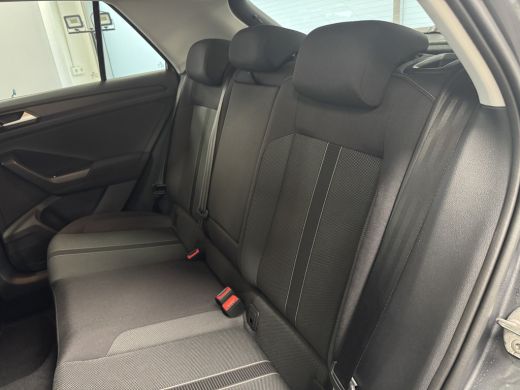 Volkswagen T-Roc 1.0 TSI Life Edition 115PK | Keyless | Led | achteruitrijcamera ActivLease financial lease