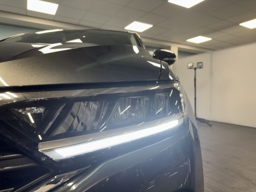 Volkswagen T-Roc 1.0 TSI Life Edition 115PK | Keyless | Led | achteruitrijcamera ActivLease financial lease