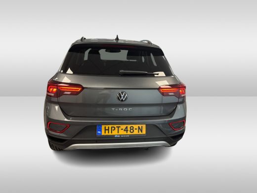 Volkswagen T-Roc 1.0 TSI Life Edition 115PK | Keyless | Led | achteruitrijcamera ActivLease financial lease