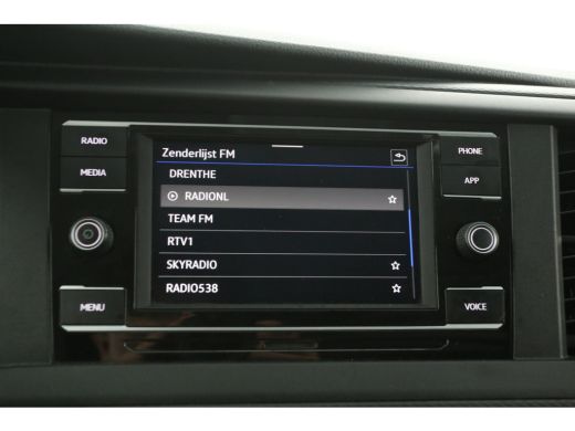 Volkswagen Transporter 2.0 TDI L1H1 140PK Airco Cruise Carplay PDC 3 Persoons Elektrpakket ActivLease financial lease