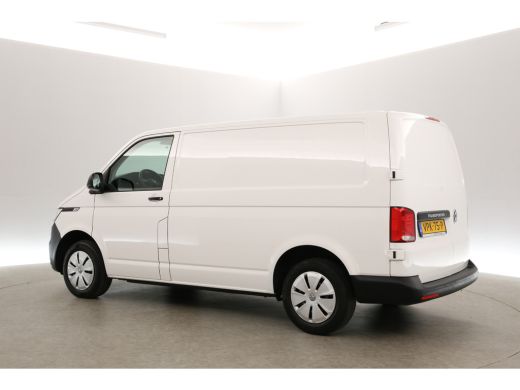 Volkswagen Transporter 2.0 TDI L1H1 140PK Airco Cruise Carplay PDC 3 Persoons Elektrpakket ActivLease financial lease