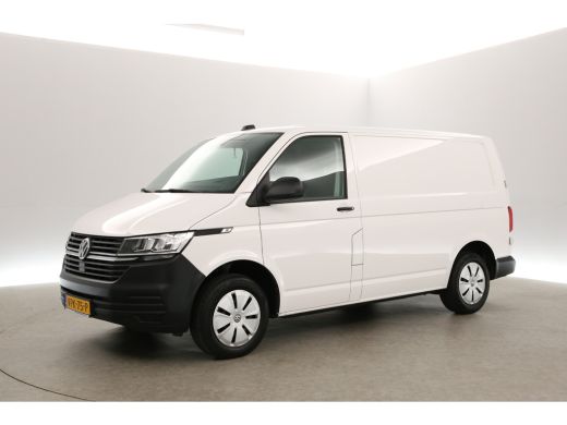 Volkswagen Transporter 2.0 TDI L1H1 140PK Airco Cruise Carplay PDC 3 Persoons Elektrpakket ActivLease financial lease