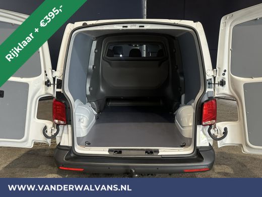 Volkswagen Transporter 2.0 TDI L2H1 Dubbele Cabine Euro6 *Rijklaar Direct Rijden* Airco | 5-Zits | Navigatie | Trekhaak ... ActivLease financial lease