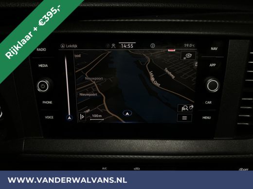 Volkswagen Transporter 2.0 TDI L2H1 Dubbele Cabine Euro6 *Rijklaar Direct Rijden* Airco | 5-Zits | Navigatie | Trekhaak ... ActivLease financial lease