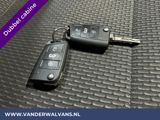 Volkswagen Transporter 2.0 TDI L2H1 Dubbele Cabine Euro6 Airco | 5-Zits | Navigatie | Trekhaak | Apple Carplay Android A... ActivLease financial lease