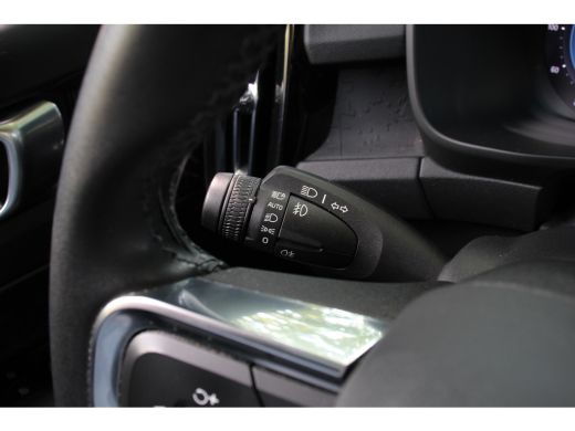 Volvo  C40 Single Motor Core 69 kWh | NL-AUTO! | 1 EIGENAAR! | CRUISE | CAMERA | STOEL- STUURVERWARMING | DE... ActivLease financial lease