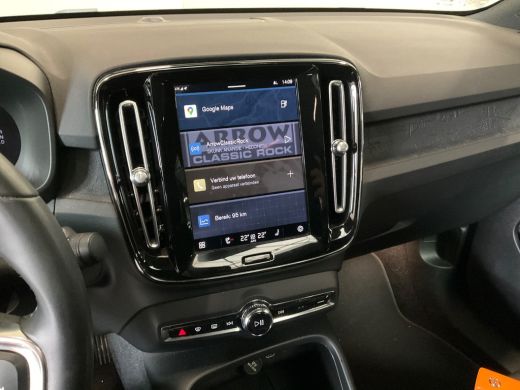 Volvo  C40 Single Motor Core 69 kWh | NL-AUTO! | 1 EIGENAAR! | CRUISE | CAMERA | STOEL- STUURVERWARMING | DE... ActivLease financial lease