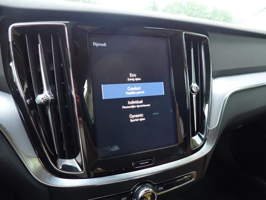 Volvo  V60 2.0 T5 inscription ActivLease financial lease