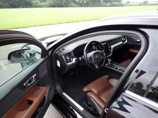 Volvo  V60 2.0 T5 inscription ActivLease financial lease