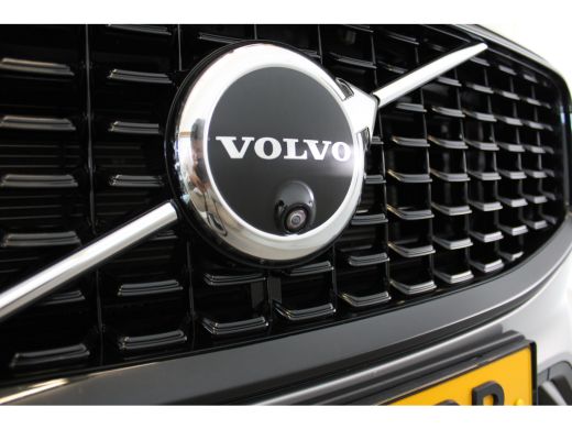 Volvo  XC60 T6 350PK Ultimate Dark | 360° | Trekhaak | 20'' | Stoel&Stuur Verw. | Panoramadak ActivLease financial lease