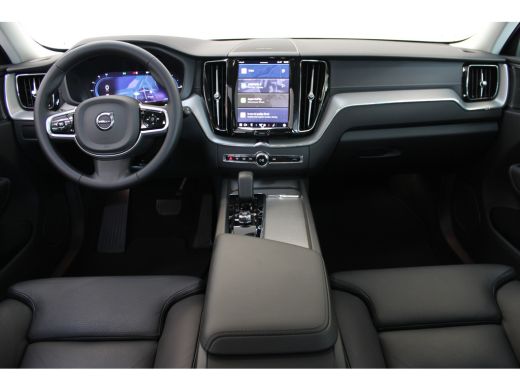 Volvo  XC60 T6 350PK Ultimate Dark | 360° | Trekhaak | 20'' | Stoel&Stuur Verw. | Panoramadak ActivLease financial lease