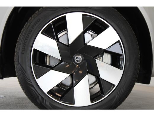 Volvo  XC60 T6 350PK Ultimate Dark | 360° | Trekhaak | 20'' | Stoel&Stuur Verw. | Panoramadak ActivLease financial lease