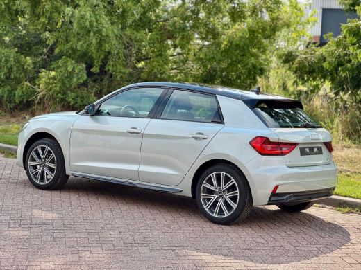 Audi A1 Sportback Sportback 25 TFSI 95pk s-tronic Advanced edition | Climatronic | Parkeersensoren V+A | 17'' velgen ActivLease financial lease